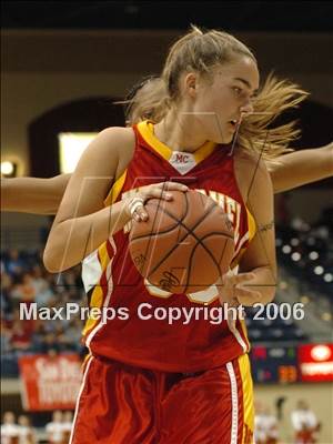 Thumbnail 2 in Mt. Miguel vs. Mt. Carmel (SDS D2 Final) photogallery.