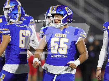 Thumbnail 2 in Mater Dei vs. Serra (CIF Open Division State Final) photogallery.