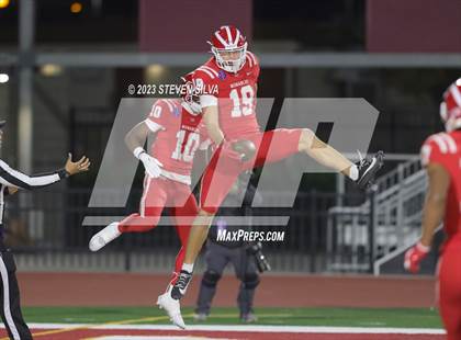 Thumbnail 1 in Mater Dei vs. Serra (CIF Open Division State Final) photogallery.