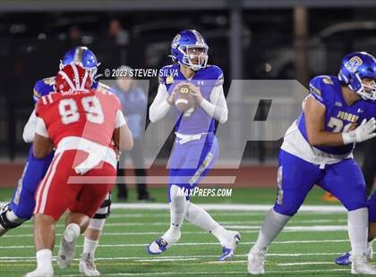Thumbnail 3 in Mater Dei vs. Serra (CIF Open Division State Final) photogallery.