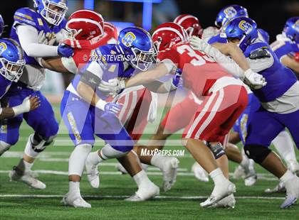 Thumbnail 3 in Mater Dei vs. Serra (CIF Open Division State Final) photogallery.