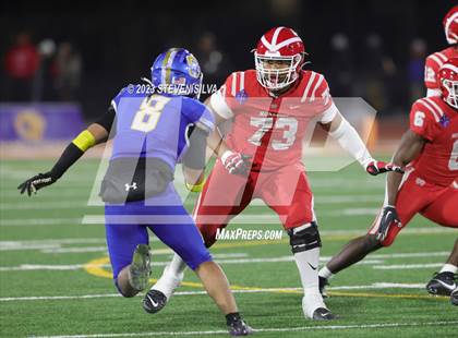 Thumbnail 3 in Mater Dei vs. Serra (CIF Open Division State Final) photogallery.