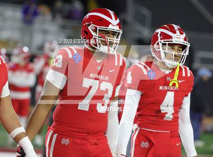 Thumbnail 3 in Mater Dei vs. Serra (CIF Open Division State Final) photogallery.