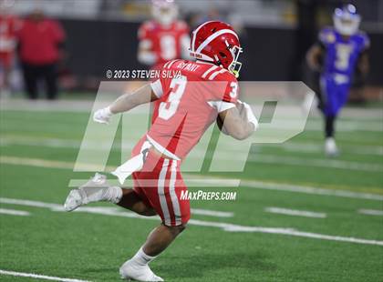 Thumbnail 2 in Mater Dei vs. Serra (CIF Open Division State Final) photogallery.