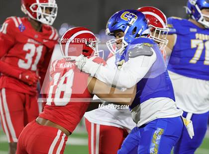 Thumbnail 1 in Mater Dei vs. Serra (CIF Open Division State Final) photogallery.