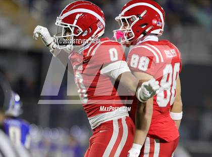 Thumbnail 2 in Mater Dei vs. Serra (CIF Open Division State Final) photogallery.