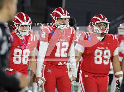 Thumbnail 2 in Mater Dei vs. Serra (CIF Open Division State Final) photogallery.