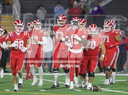 Thumbnail 1 in Mater Dei vs. Serra (CIF Open Division State Final) photogallery.