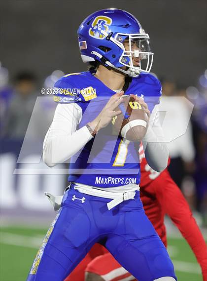 Thumbnail 2 in Mater Dei vs. Serra (CIF Open Division State Final) photogallery.