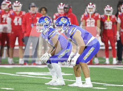 Thumbnail 3 in Mater Dei vs. Serra (CIF Open Division State Final) photogallery.