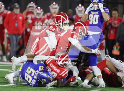 Thumbnail 1 in Mater Dei vs. Serra (CIF Open Division State Final) photogallery.