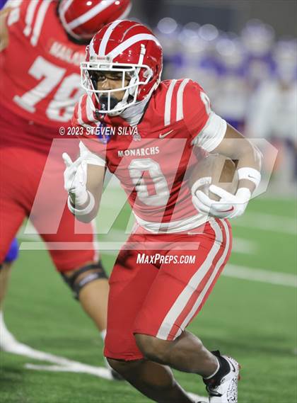 Thumbnail 3 in Mater Dei vs. Serra (CIF Open Division State Final) photogallery.