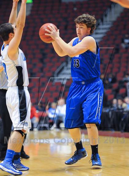 Thumbnail 3 in Valley Christian @ Snowflake (AIA D3 Semifinals) photogallery.