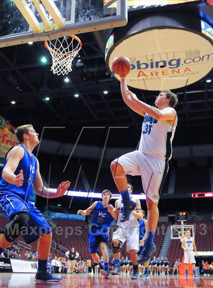 Thumbnail 1 in Valley Christian @ Snowflake (AIA D3 Semifinals) photogallery.