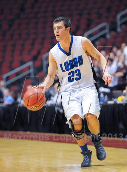 Thumbnail 3 in Valley Christian @ Snowflake (AIA D3 Semifinals) photogallery.