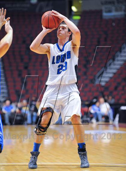 Thumbnail 1 in Valley Christian @ Snowflake (AIA D3 Semifinals) photogallery.