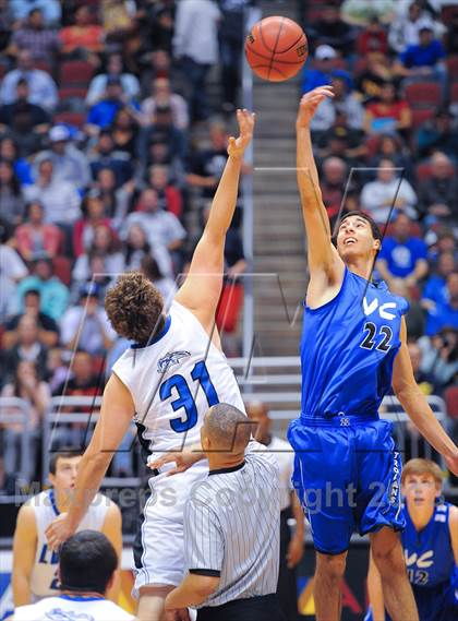 Thumbnail 2 in Valley Christian @ Snowflake (AIA D3 Semifinals) photogallery.