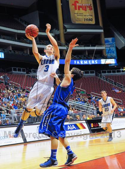 Thumbnail 2 in Valley Christian @ Snowflake (AIA D3 Semifinals) photogallery.