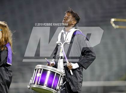 Thumbnail 2 in Mart vs. Detroit (UIL 2A Division 2 Region 3 Area Playoff) photogallery.