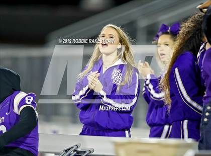 Thumbnail 2 in Mart vs. Detroit (UIL 2A Division 2 Region 3 Area Playoff) photogallery.