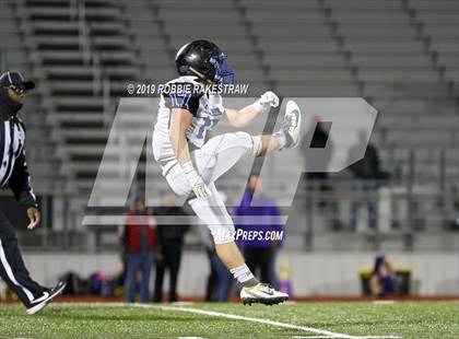 Thumbnail 1 in Mart vs. Detroit (UIL 2A Division 2 Region 3 Area Playoff) photogallery.