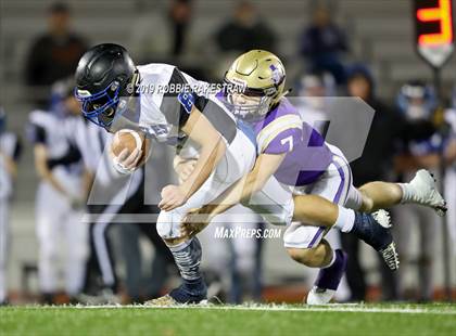 Thumbnail 1 in Mart vs. Detroit (UIL 2A Division 2 Region 3 Area Playoff) photogallery.