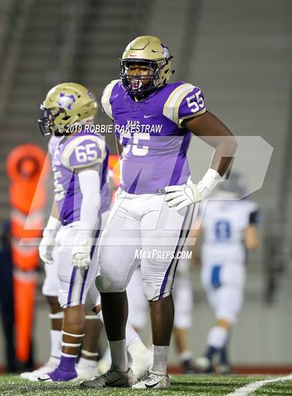 Thumbnail 2 in Mart vs. Detroit (UIL 2A Division 2 Region 3 Area Playoff) photogallery.