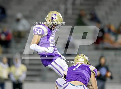 Thumbnail 1 in Mart vs. Detroit (UIL 2A Division 2 Region 3 Area Playoff) photogallery.