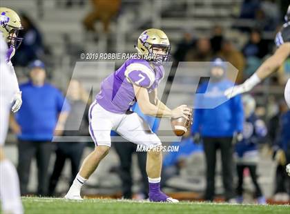 Thumbnail 3 in Mart vs. Detroit (UIL 2A Division 2 Region 3 Area Playoff) photogallery.