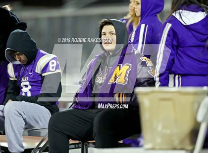 Thumbnail 1 in Mart vs. Detroit (UIL 2A Division 2 Region 3 Area Playoff) photogallery.