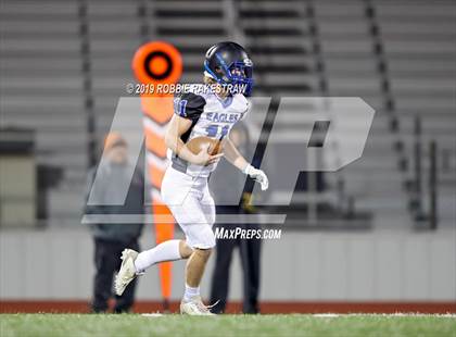 Thumbnail 2 in Mart vs. Detroit (UIL 2A Division 2 Region 3 Area Playoff) photogallery.