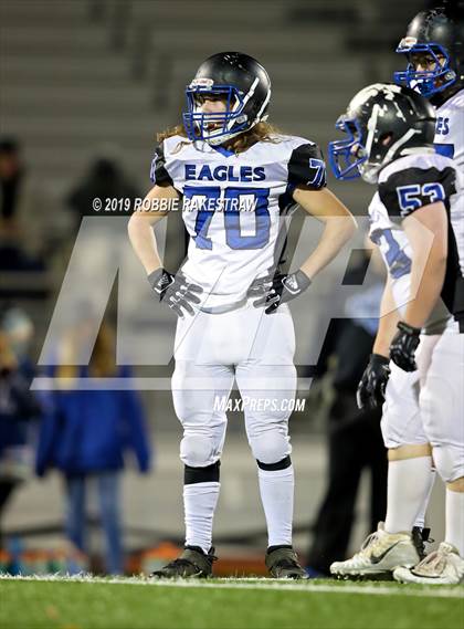 Thumbnail 2 in Mart vs. Detroit (UIL 2A Division 2 Region 3 Area Playoff) photogallery.
