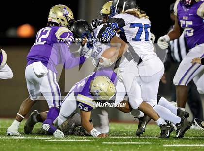 Thumbnail 2 in Mart vs. Detroit (UIL 2A Division 2 Region 3 Area Playoff) photogallery.