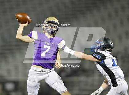 Thumbnail 3 in Mart vs. Detroit (UIL 2A Division 2 Region 3 Area Playoff) photogallery.