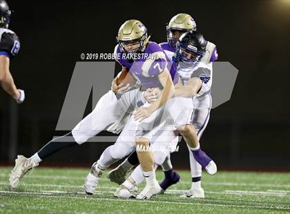Thumbnail 3 in Mart vs. Detroit (UIL 2A Division 2 Region 3 Area Playoff) photogallery.