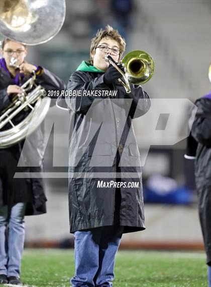 Thumbnail 3 in Mart vs. Detroit (UIL 2A Division 2 Region 3 Area Playoff) photogallery.