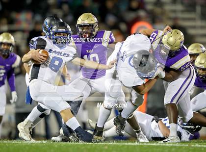 Thumbnail 3 in Mart vs. Detroit (UIL 2A Division 2 Region 3 Area Playoff) photogallery.