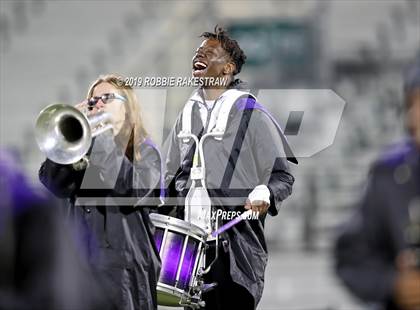 Thumbnail 2 in Mart vs. Detroit (UIL 2A Division 2 Region 3 Area Playoff) photogallery.
