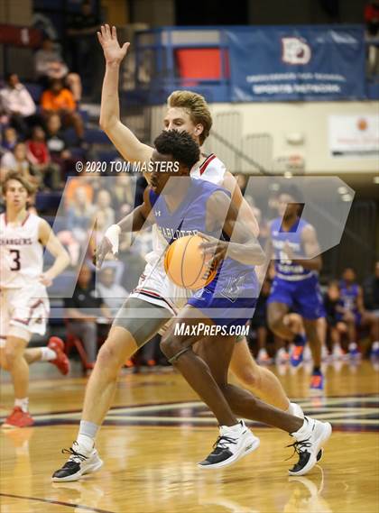 Thumbnail 1 in Charlotte Christian @ Providence Day photogallery.