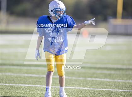 Thumbnail 3 in Catholic Memorial vs Muskego (Scrimmage) photogallery.