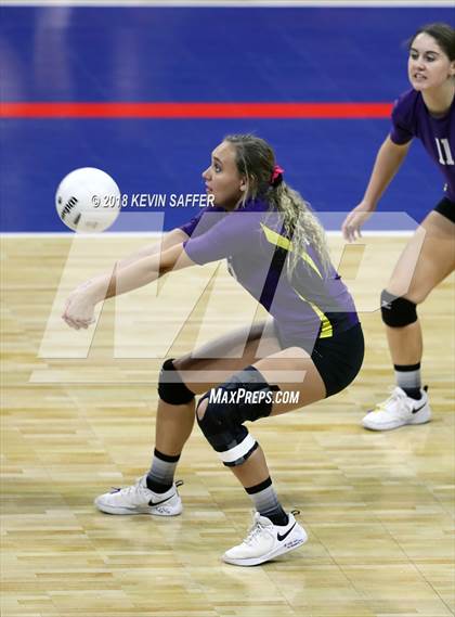 Thumbnail 3 in Kit Carson vs. La Veta (CHSAA 1A Final) photogallery.