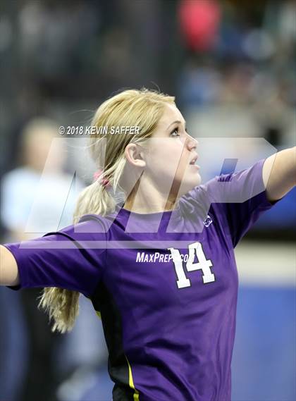 Thumbnail 3 in Kit Carson vs. La Veta (CHSAA 1A Final) photogallery.