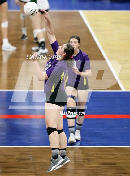 Thumbnail 1 in Kit Carson vs. La Veta (CHSAA 1A Final) photogallery.