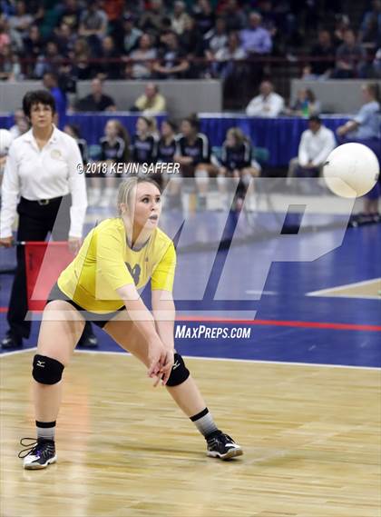 Thumbnail 3 in Kit Carson vs. La Veta (CHSAA 1A Final) photogallery.