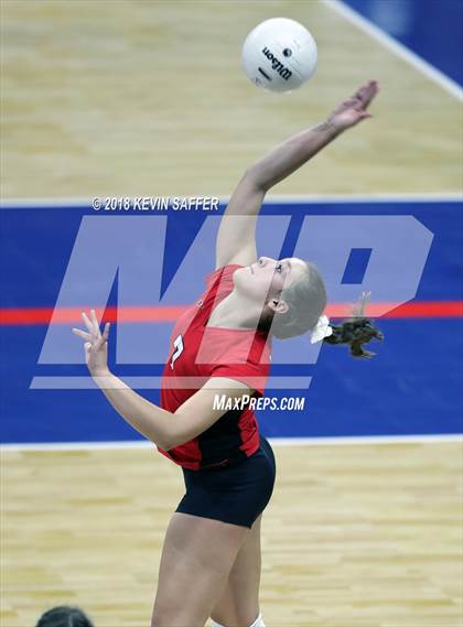 Thumbnail 3 in Kit Carson vs. La Veta (CHSAA 1A Final) photogallery.