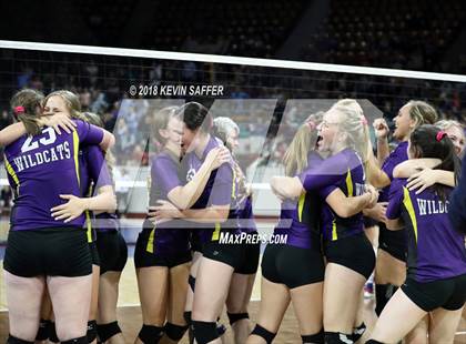 Thumbnail 2 in Kit Carson vs. La Veta (CHSAA 1A Final) photogallery.