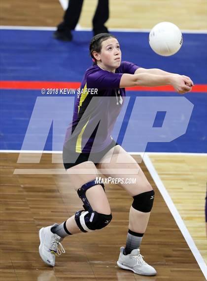 Thumbnail 3 in Kit Carson vs. La Veta (CHSAA 1A Final) photogallery.