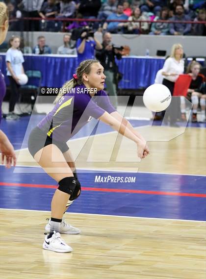 Thumbnail 3 in Kit Carson vs. La Veta (CHSAA 1A Final) photogallery.