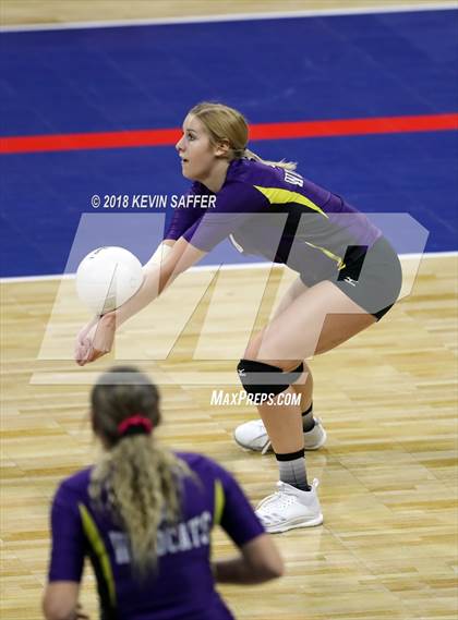 Thumbnail 3 in Kit Carson vs. La Veta (CHSAA 1A Final) photogallery.