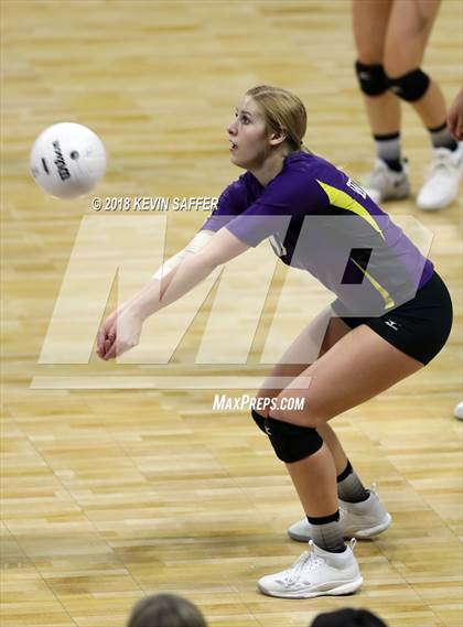 Thumbnail 2 in Kit Carson vs. La Veta (CHSAA 1A Final) photogallery.